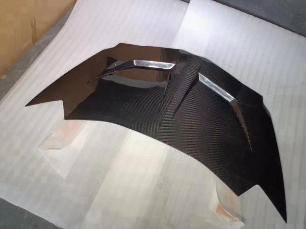 1016 Style Carbon Fiber Bonnet for Aventador Lp700 LP720 LP750SVCarbon Fiber Hood Top Quality