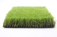 O tempo impermeabiliza a grama de tapete natural verde artificial do jardim do relvado 60MM da colocação