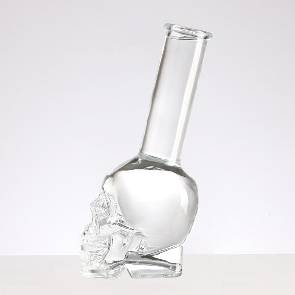 Clients' Specific Requirements Transparent Glass Bottles with Skull Shaped Long Neck