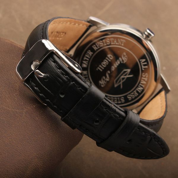 Waterproof Ladies' Elegant Quartz Watch