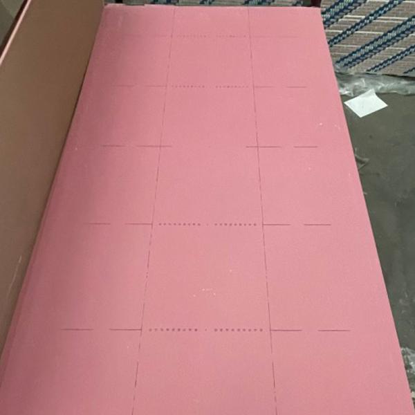 Planta de revestimento de parede de placas de gesso resistentes à umidade com pó de gesso de alta pureza