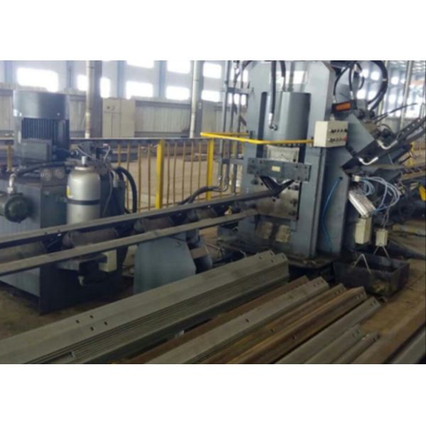 Single Blade Cutting Cnc Hole Punching Angle Bar Cutting Machine Water Cooling Method Hydraulic