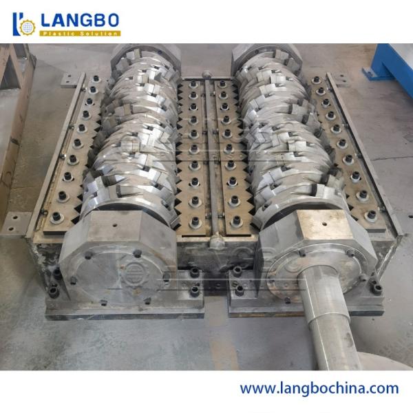 Plastic Pipe Shredder Machine Replaceable Blade System For Profile Recycling