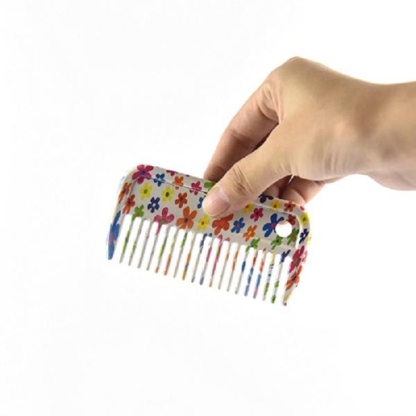 9.6cm * 5cm Horse Grooming Comb Hot Stamping Small Flower Pattern