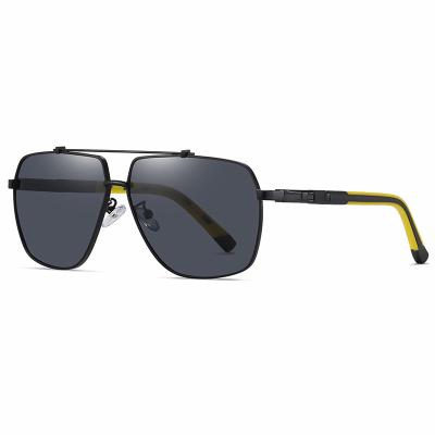 Two Color Metal Frame Sunglasses Large UV400 Protection Anti Glare
