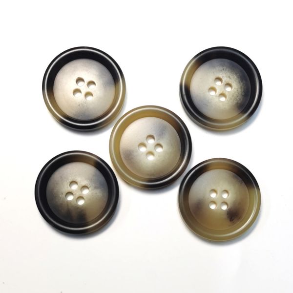 Mixed Colors Resin Clothing Buttons 8mm - 28mm With Imitation Buffalo Horn Texture