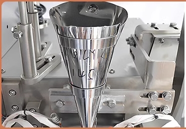 Automatic Coffee Bean Small Bag Back Three Side Triangle Sealing Packaging Machines
