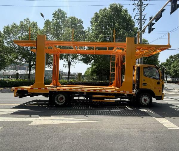 DFAC DongFeng Dollywood Three-bit Plate Double-deck Vehicle Transporter One Tow Three One Tow Four Flatbed Truck