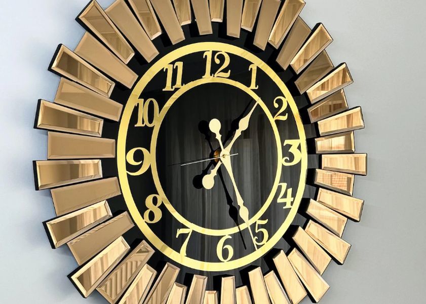 Opulent Copper Mirror Wall Clock with Silent Movement and Customizable Design