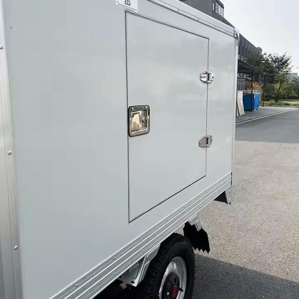 Triciclo Eléctrico Refrigerado con Control de Temperatura de 2°C~8°C y -20°C a -18°C para Entrega de Cadena de Frío