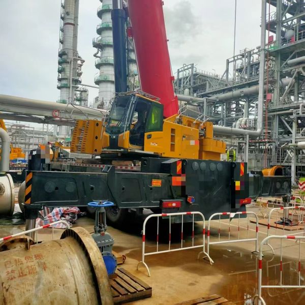 High Performance Used Mobile Cranes 220t All Terrain Crane 2024 Model Sany SAC2200C8-8