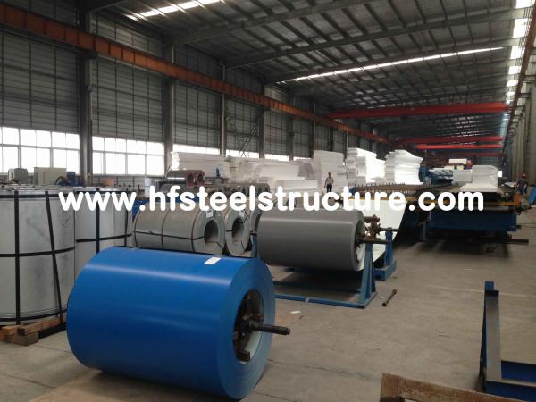 Folhas industriais de pouco peso do telhado do metal para o material de construção