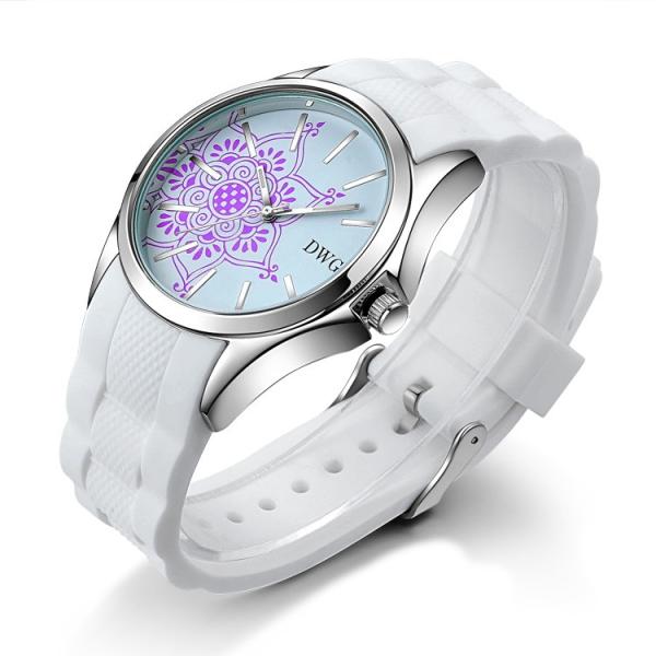 Montre de sports de silicone du Japon Movt avec la bande interchangeable multicolore