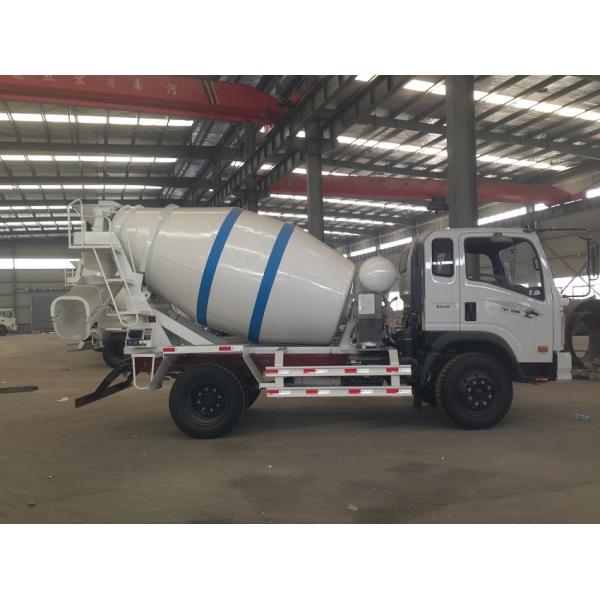 Sinotruk 7cbm Concrete Mixer Truck , Construction Concrete Transport Truck