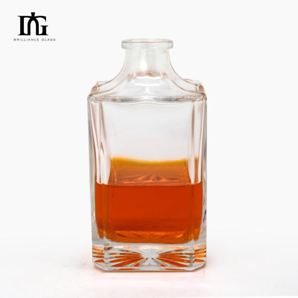 200ml 350ml 500ml 700ml 1000ml Engraving Glass Liquor Bottle for Fancy Tequila Bottle