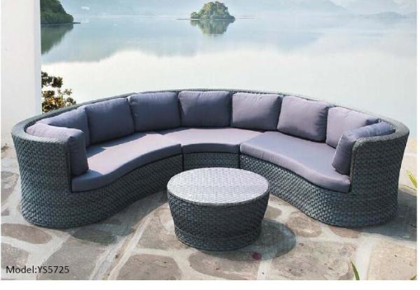 4 piece -Half round rattan outdoor furniture sofa with coffee table egg shape sofa -YS5725