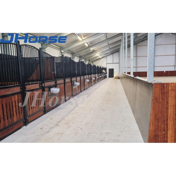 O cavalo europeu de 12 pés para tratamentos de superfície revestidos ou galvanizados estáveis do pó do celeiro