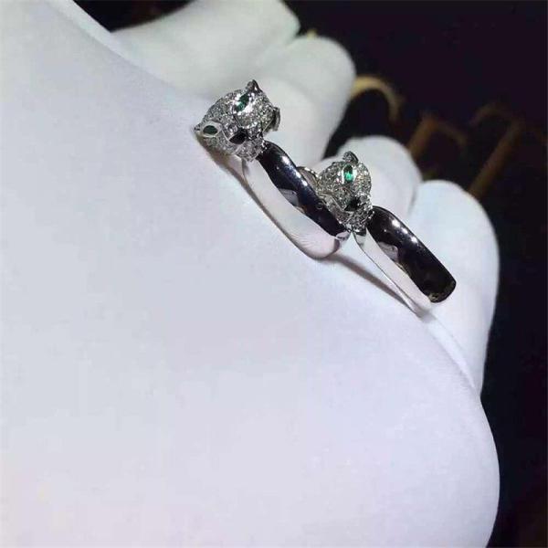 C leopard Diamond Earrings 18k gold  white gold yellow gold rose gold bracelet  Jewelry factory in Shenzhen, China