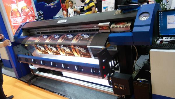 High Speed UV Epson Inkjet Printer 1700mm With White / Grossy ink