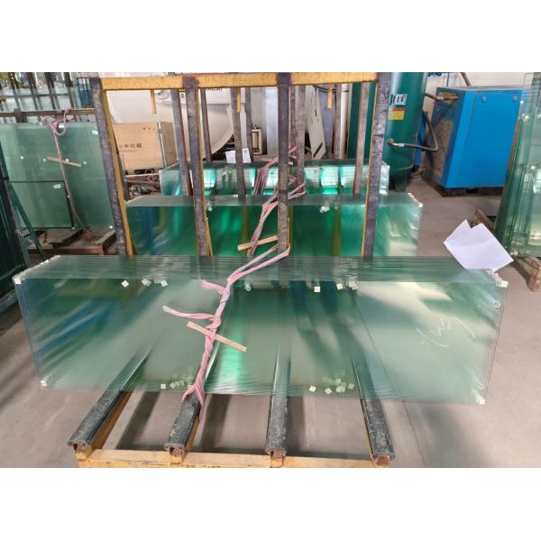 Ventana de vidrio laminado templado de gran tamaño OEM Puertas de vidrio de aleación de aluminio y ventanas Prevención de explosión de borde pulido fino