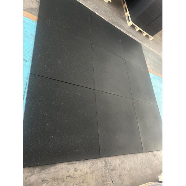 Non-Toxic 6000sqm / Day 50cm*50cm 100cm*100cm Workout Rubber Floor Mats for Home Gym and Commercial Gym Club