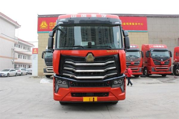 HOWO Max Heavy Truck 480HP High Roof 6X4 Diesel Manual 12-Speed National VI Tractor