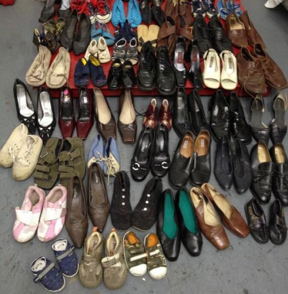 Selling used shoes with high quality and lower price Top grade quality ,no torn , no spoil , no dirty