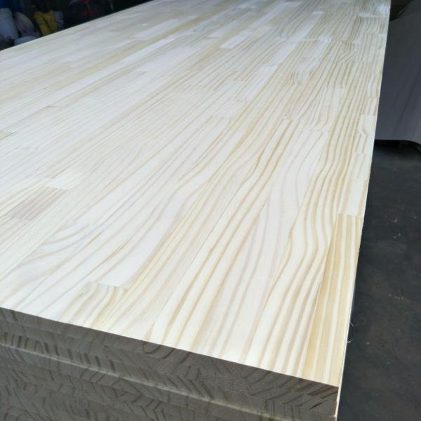 2440*1220mm Conteúdo de humidade 8%-12% Madeira sólida Material decorativo Painel de pinho para o seu