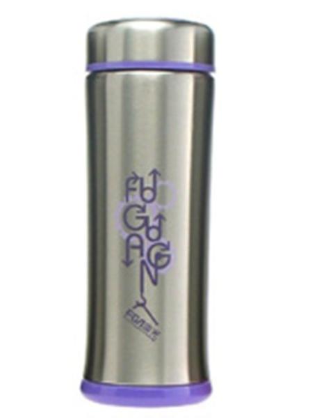 Stainless steel water bottle for sports or leisure