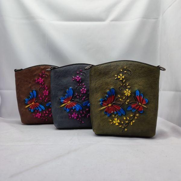 Women Retro Genuine Leather Handbags Embossed Shoulder Bags For Travel FGRE13