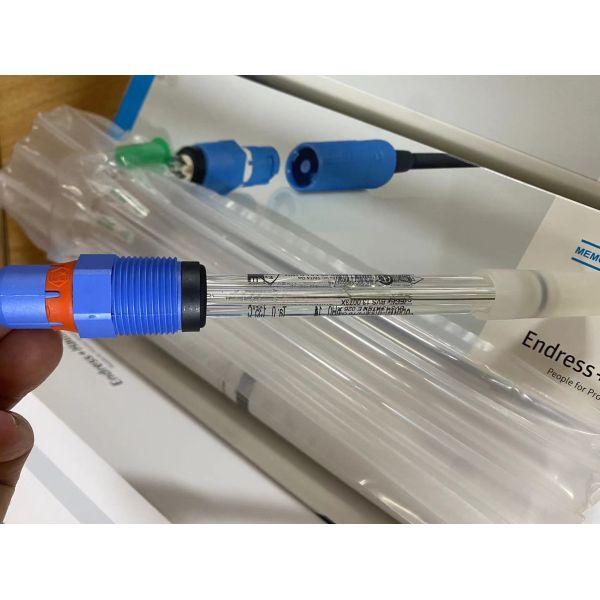 Endress+Hauser CPS11D-7BA2G | Memosens pH Electrode, 0–14 pH, Pg 13.5, Gel