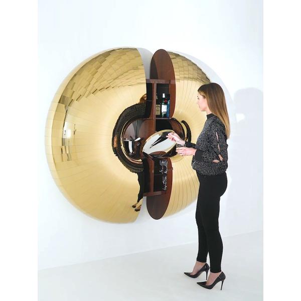 High-Tech Vacuum Electroplated Gold Wall Wine Cabinet Restaurant Villa Accent