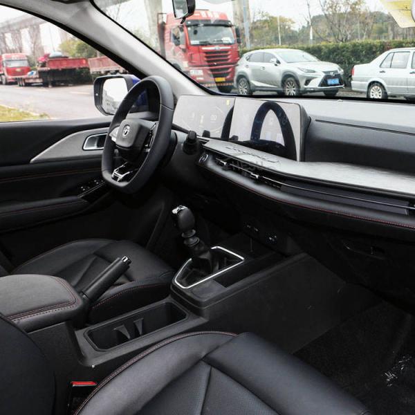 Changan 2.0T camioneta de gasolina hecha de ventana delantera eléctrica anti-pellizco Una llave de levantamiento