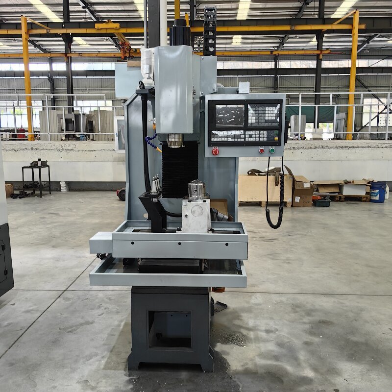 CNC740 Vertical High-Accuracy Automatic BT40 3-Axis Drilling and Milling Machine