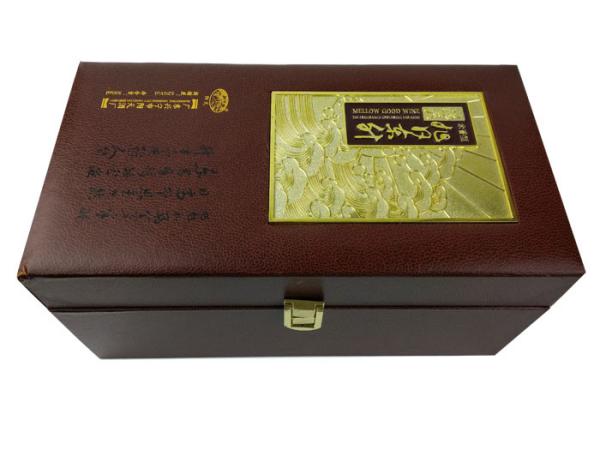 PU Leather Silk Material inside Tray Lock Closure Gold Color Hot Stamping Wood Box for the Wine Packaging