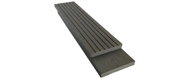 Decorative 76mm 11mm SGS 5.8meter Garden Fence Plank