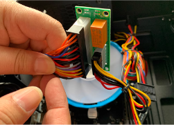 ATX2ATX-N03 Двойной адаптер питания ATX 24Pin до 4Pin SATA Power Sync Starter Card Extension Cable Riser Adapter