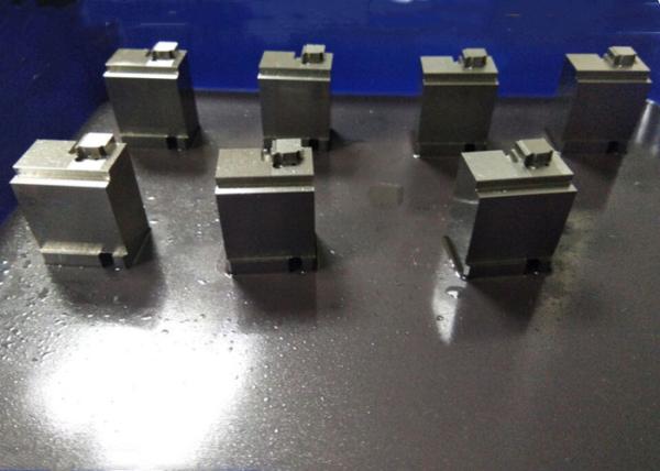 Fan Gate Precision Auto Components , Carbon Steel Die Casting Auto Parts ODM