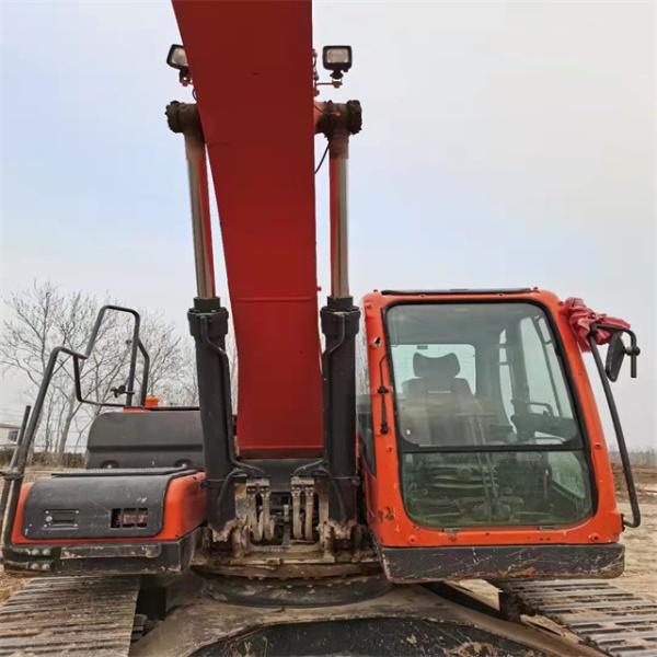 20 toneladas de excavadora usada lista para el trabajo y experimentada usada de Corea importada Doosan DX 220