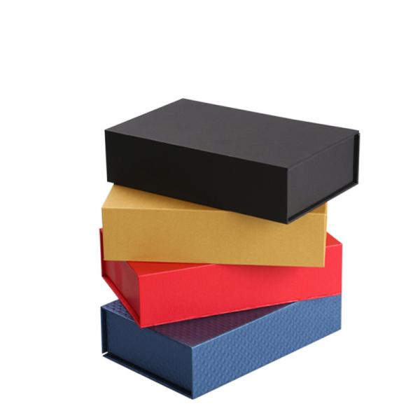 Embalagem de caixa de jóias magnéticas pretas de luxo com design e logotipo dobráveis