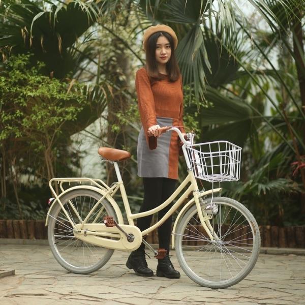 Lady 20 24 Inches Cycle Women City Bicycle City Bike With Comfortable Color Matching Saddle