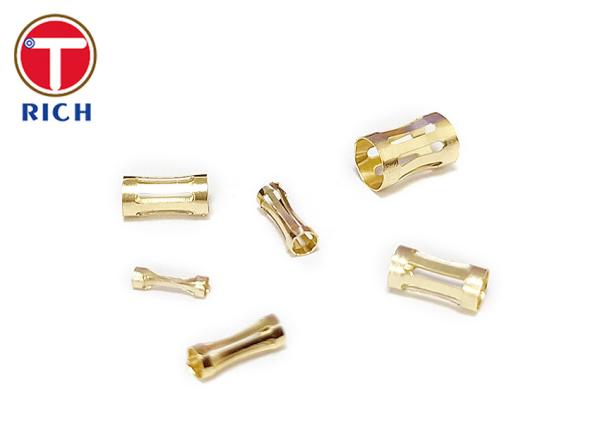 Peças de bronze do CNC do carro que moem o processamento de formação composto para a linha central