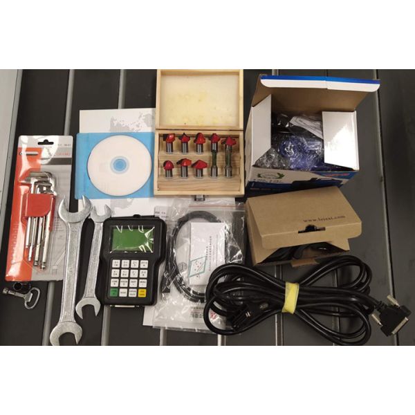 Wood CNC Router Accessories Feet 4X8 Wood CNC Router Machine 2 Head Spindle 1300x2500mm Area