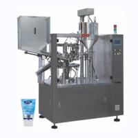 Machine de remplissage et d'étanchéité automatique complète