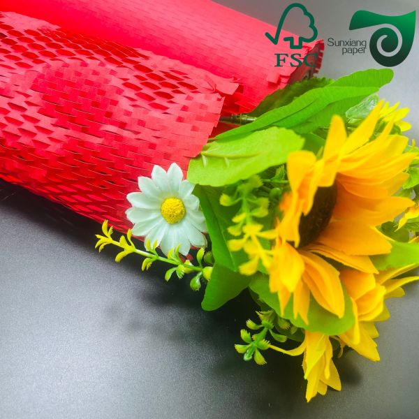 FSC 50gsm Red  Honeycomb Paper Wrap  Eco Friendly Cushioning For E Commerce Fragile Items