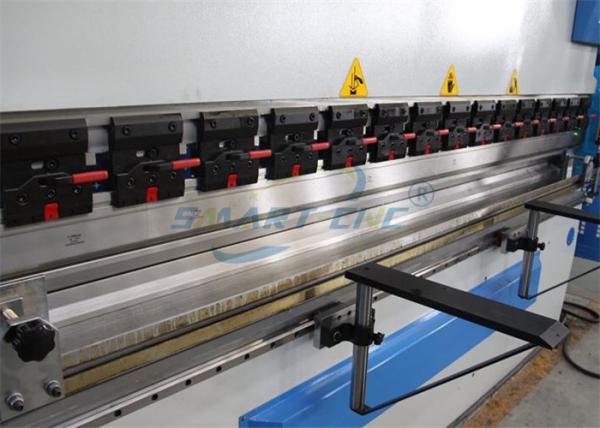 High Performance Hydraulic Press Brake , 6m Press Brake Machine For 3mm Sheet Metal