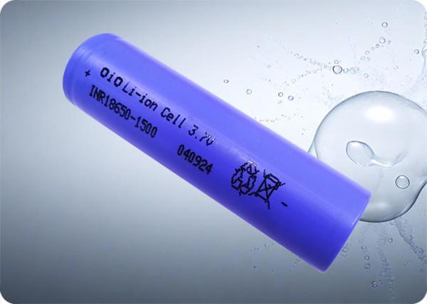 Poids léger 18650 1500 mAh Batterie 500 cycles 3,7 V Batterie rechargeable 20A