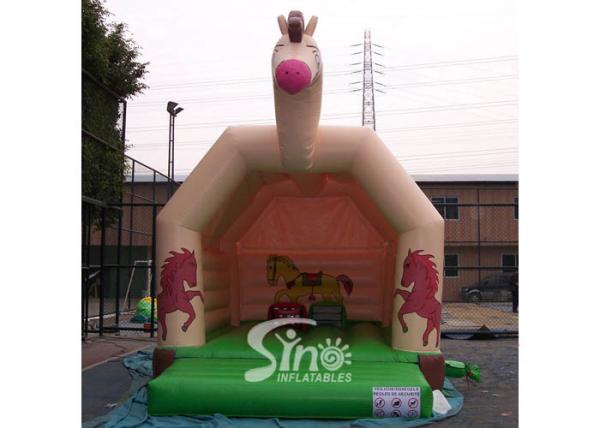 O castelo bouncy inflável do cavalo exterior quente das crianças da venda fez do encerado do pvc da parte superior 0.55mm dos sino inflatables