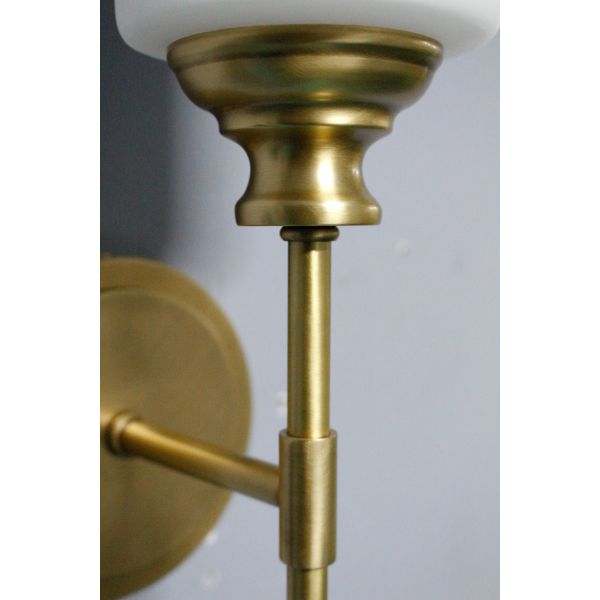 Modern Design Brass Wall Lamp with 3500K Warm White Light for Living Room Decoration