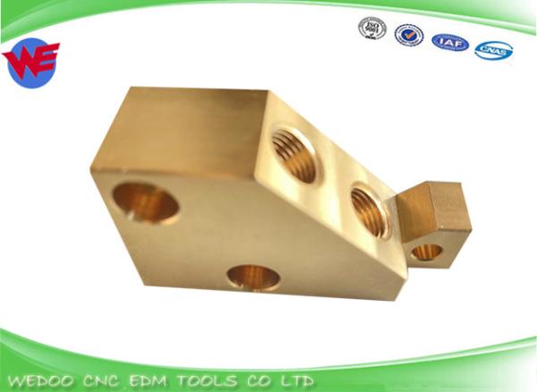X268D658H01 DK26000 Block For Pipe Fitting FA Mitsubishi EDM Parts M8521